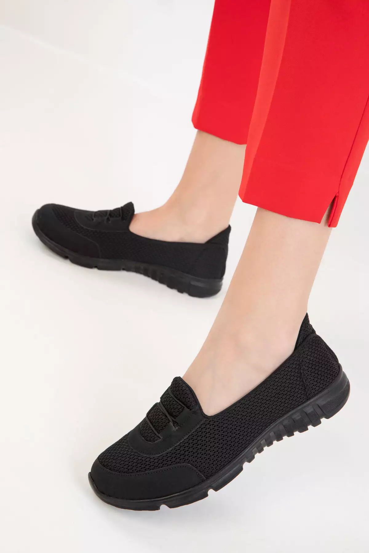 کفش ورزشی زنانه مشکی-مشکی 18777 برند SOHO - 794821115