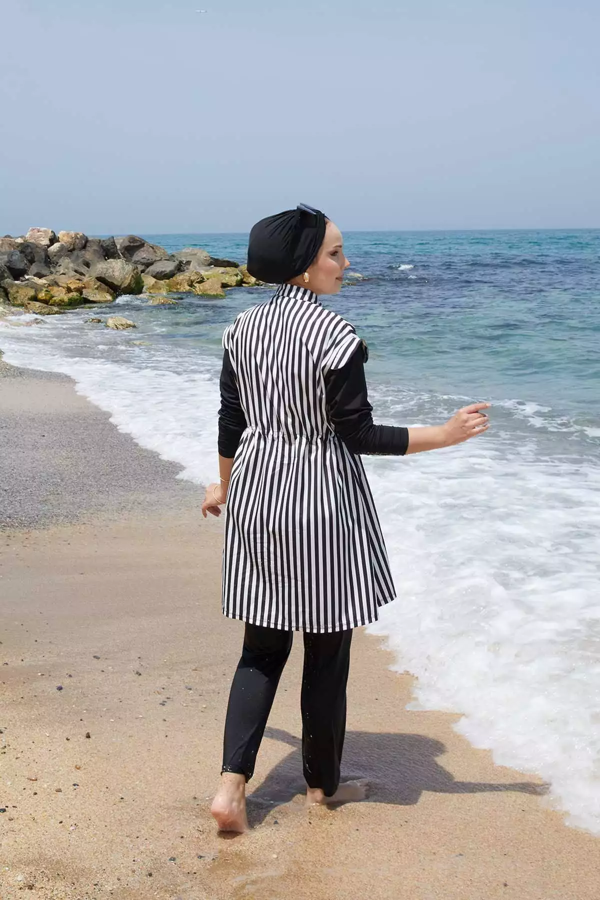 شلوار مایو با زیپ از سمت جلو و کمربند قابل تنظیم برای استفاده در پوشش اسلامی برند EBRUTESETTÜR - 948904793