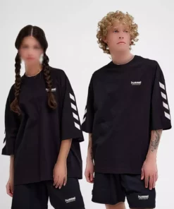 تی‌شرت آستین کوتاه بزرگ وِیلی برند hummel - 938774863