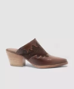 کفش چرم طبیعی قهوه‌ای خانم‌ها مدل کلاهبردار برند Cabani - 929887303