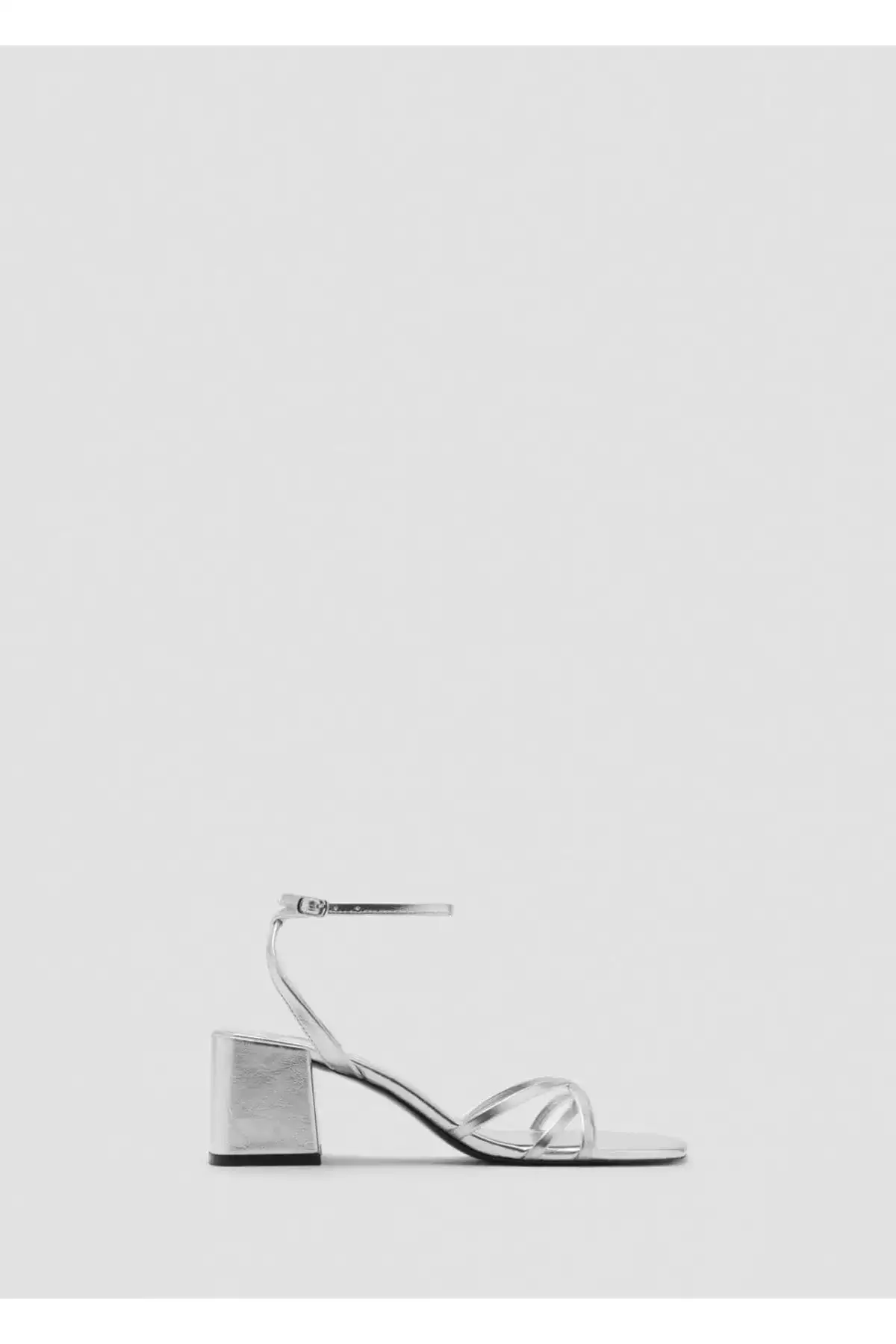 سندل پاشنهبلند با بند کراس برند MANGO - 922189996