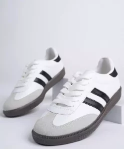 گوردون کفش ورزشی روزمره اورتوپدیک با بند و گارانتی مناسب برای پیاده‌روی و دویدن برند Muggo - 874171035