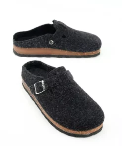 دمپایی زنانه با بند قابل تنظیم و زیره فومی مناسب برای منزل و باغ در فصل زمستان برند Gezer - 775775591