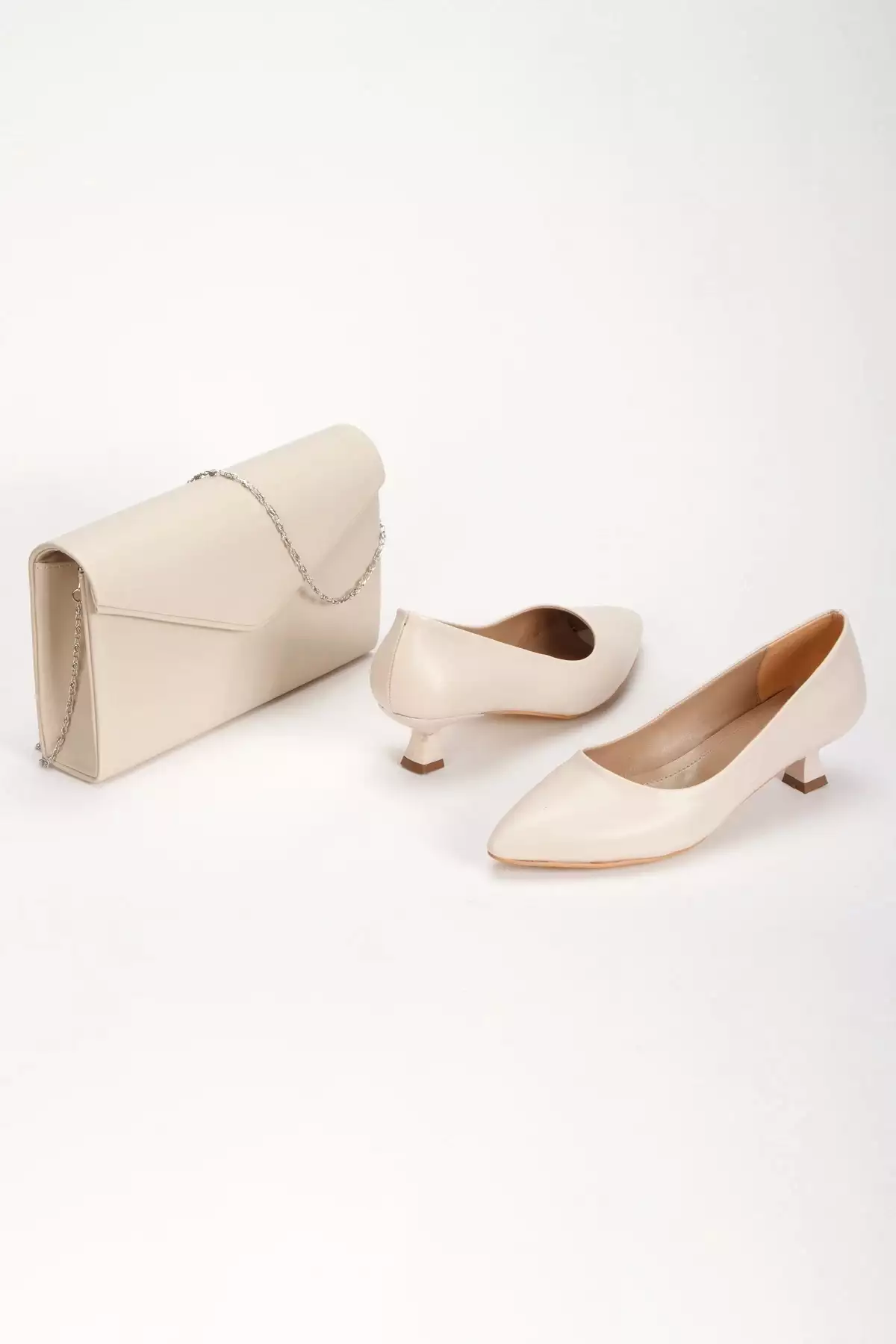 ست کیف و پاشنه بلند زنانه از جنس چرم به رنگ بژ برند GULT - 901607361