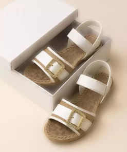 صندل زنانه با بند حصیری و سگک طلایی مناسب استفاده روزمره و سواحل برند StWenn - 962384454