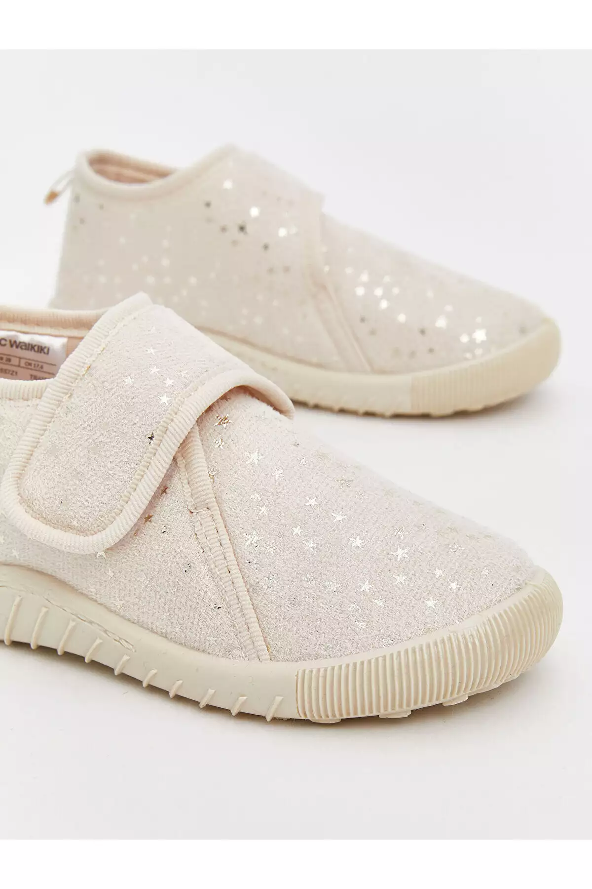 پاپوش کودک دخترانه با بند چسبی LCW STEPS (W5) برند LC Waikiki - 964511619