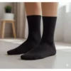 میلان ۱۰ عدد جوراب مردانه پنبه‌ای با رنگ مشکی، سوپر اقتصادی، بدون الگو و بلند برند SOCKSHION - 862106694