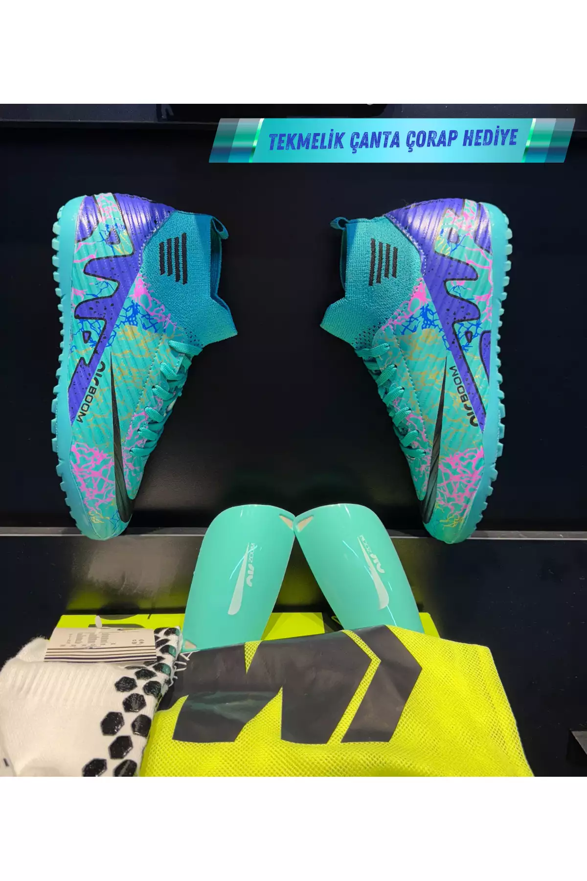 ست 3 تایی زمین فوتبال لالیگا پرو + کیف + جوراب + مچبند برند AİRBOOM - 950565972