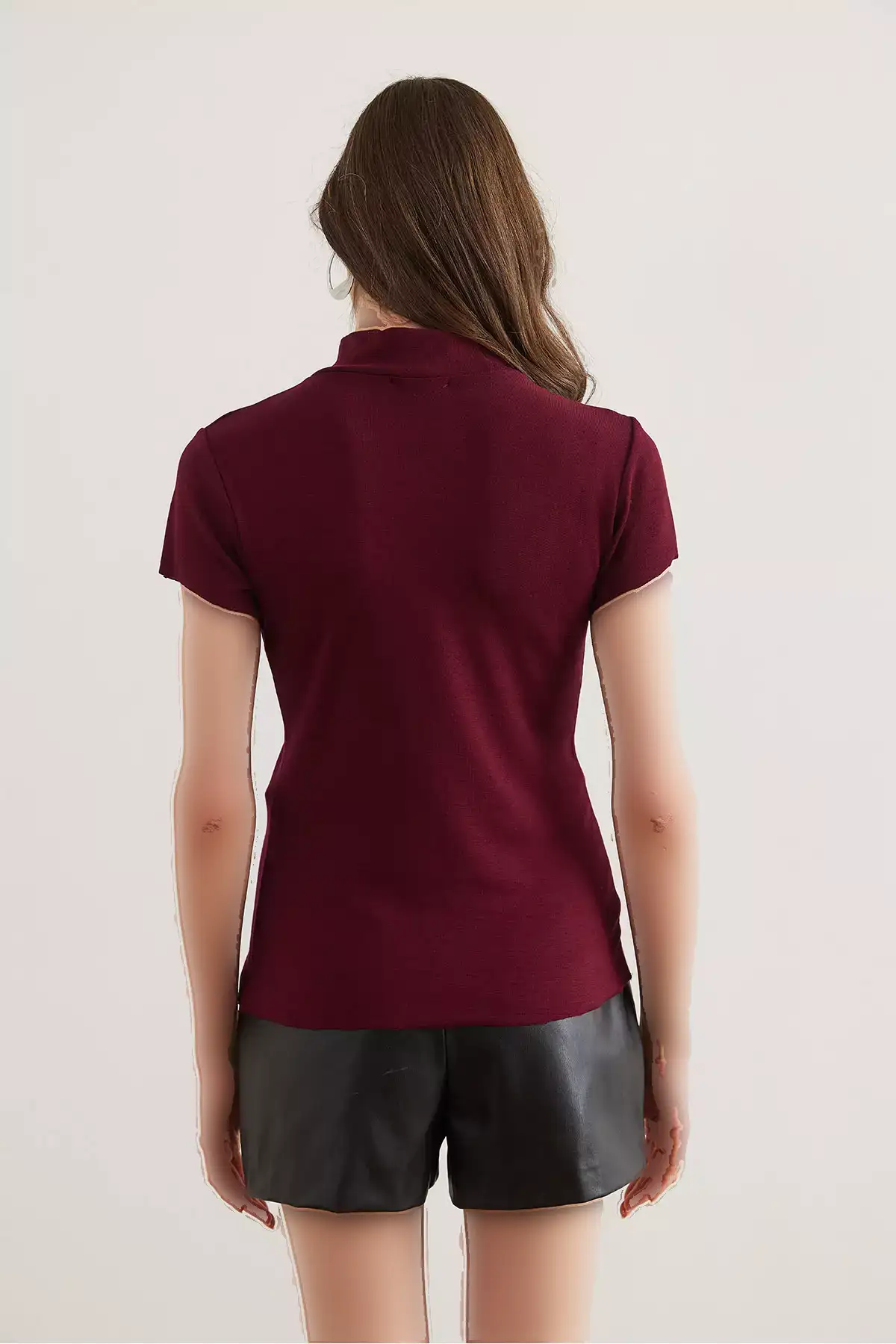 تیشرت یقه ایستاده زنانه با بافت نرم و کشسان در رنگ bordo (قرمز تیره) برند Olalook - 897646260