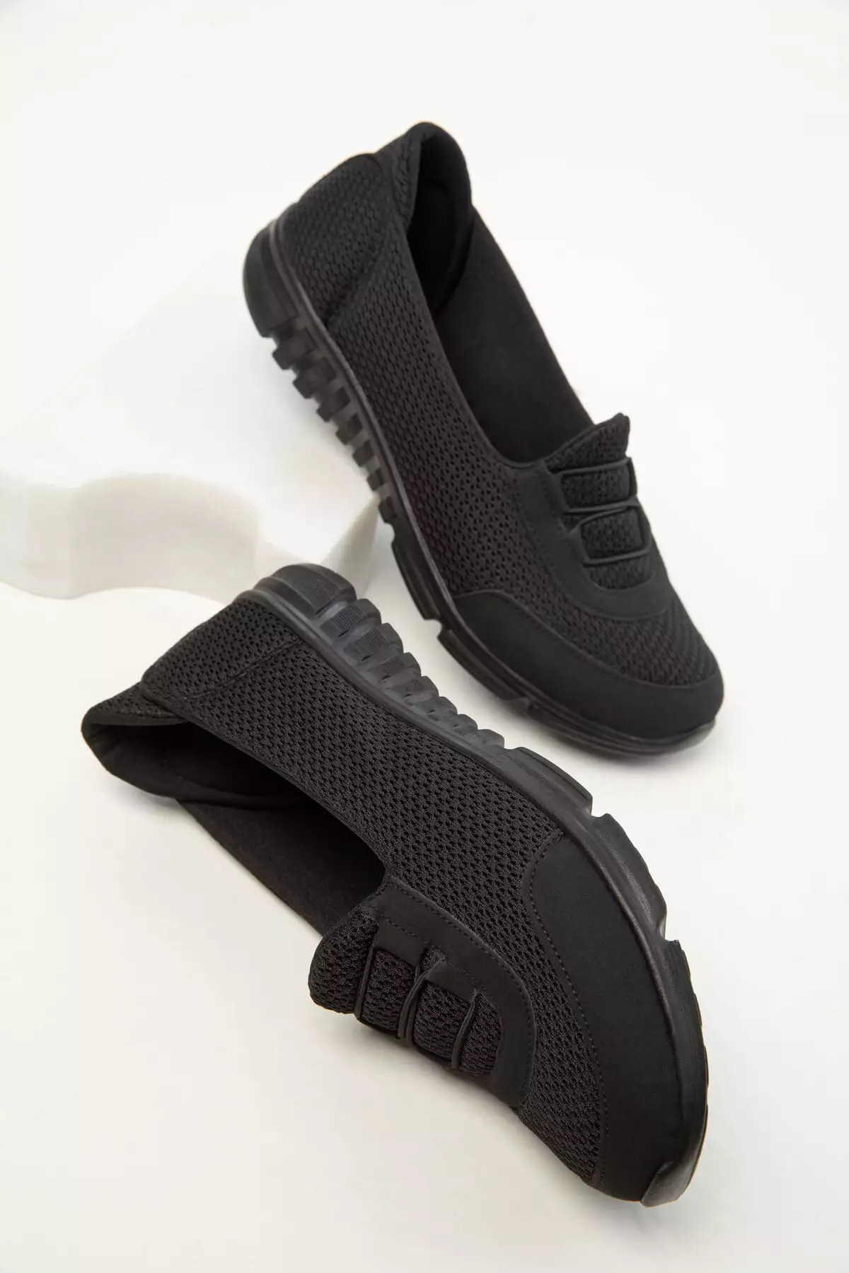 کفش ورزشی زنانه مشکی-مشکی 18777 برند SOHO - 794821115