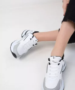 کفش ورزشی زنانه بوز-سفید-سیاه-C مدل 18802 برند SOHO - 886457320