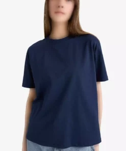 تی‌شرت básico کوتاه آستین با یقه گرد و فیت معمولی F7105AX25AU برند Defacto - 986509163